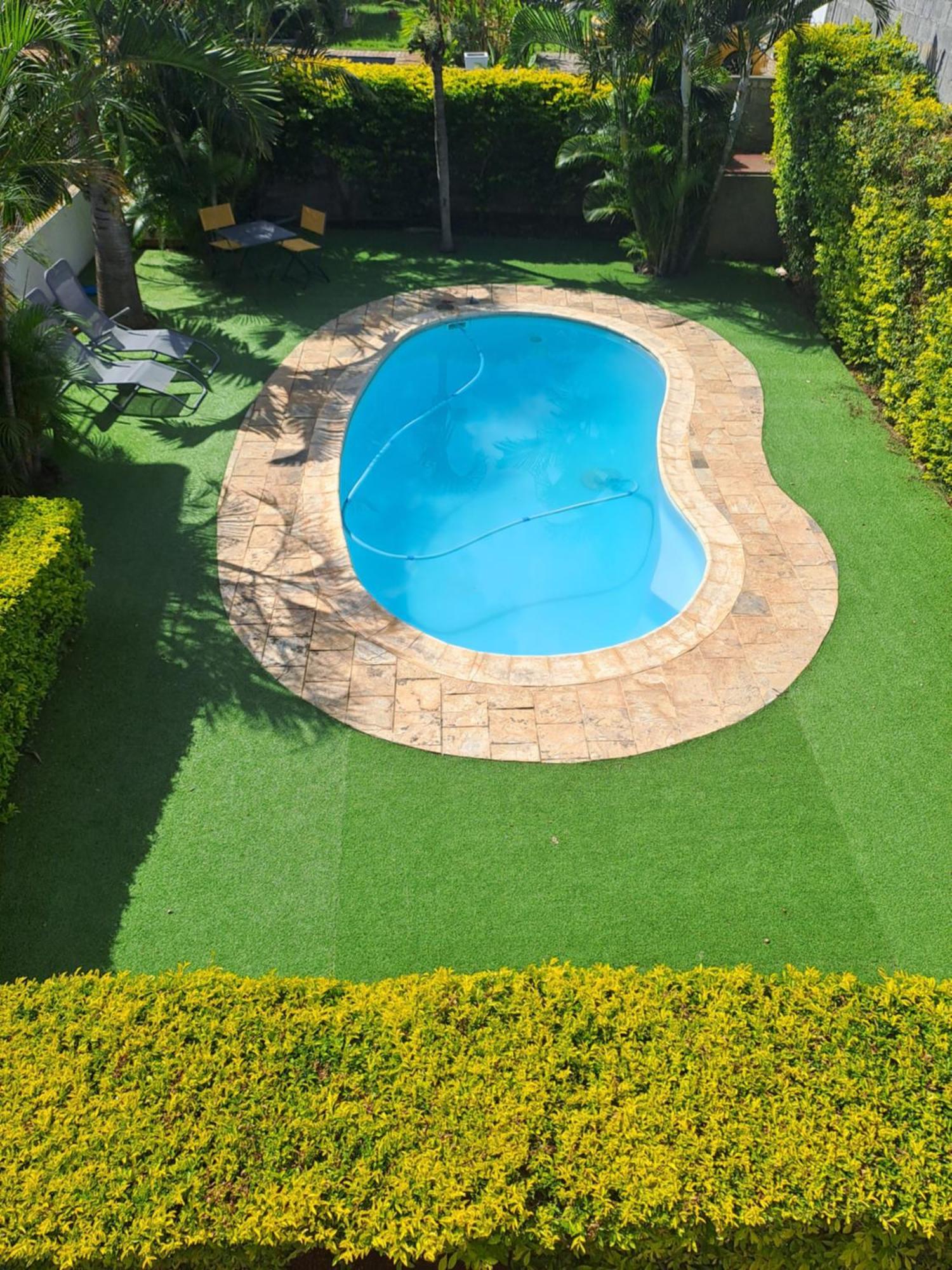 Appartement Paisible Avec Jardin & Piscine Albion Extérieur photo